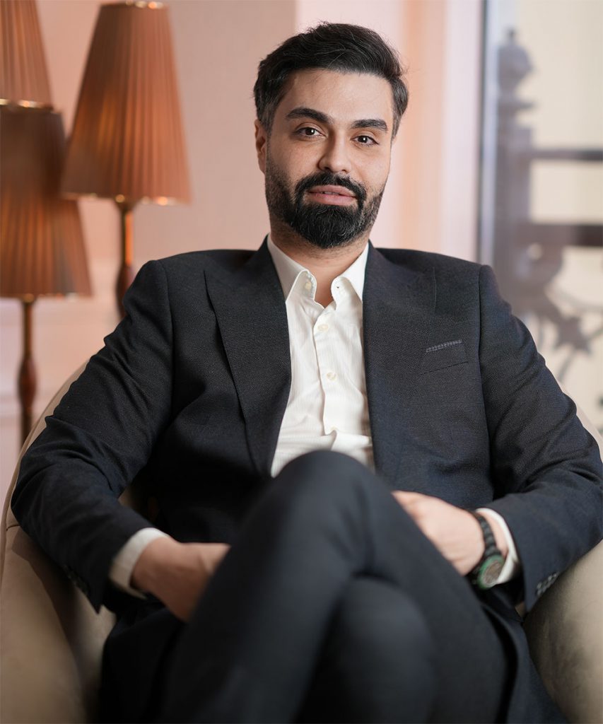 ماکان آریا پارسا یکی از برترین و موفق ترین کارآفرینان جوان کشور