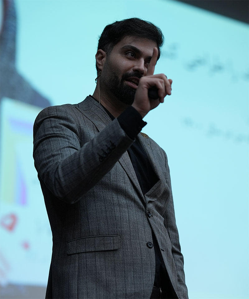 ماکان آریا پارسا