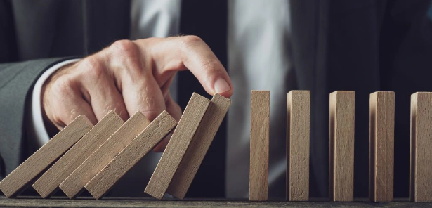 چگونه از بحران مالی خارج شویم